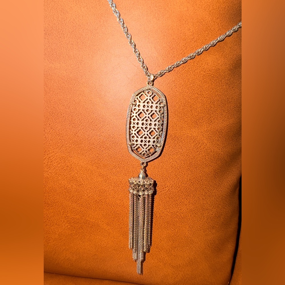Kendra Scott Rayne Long Pendant in Silver & Filigree